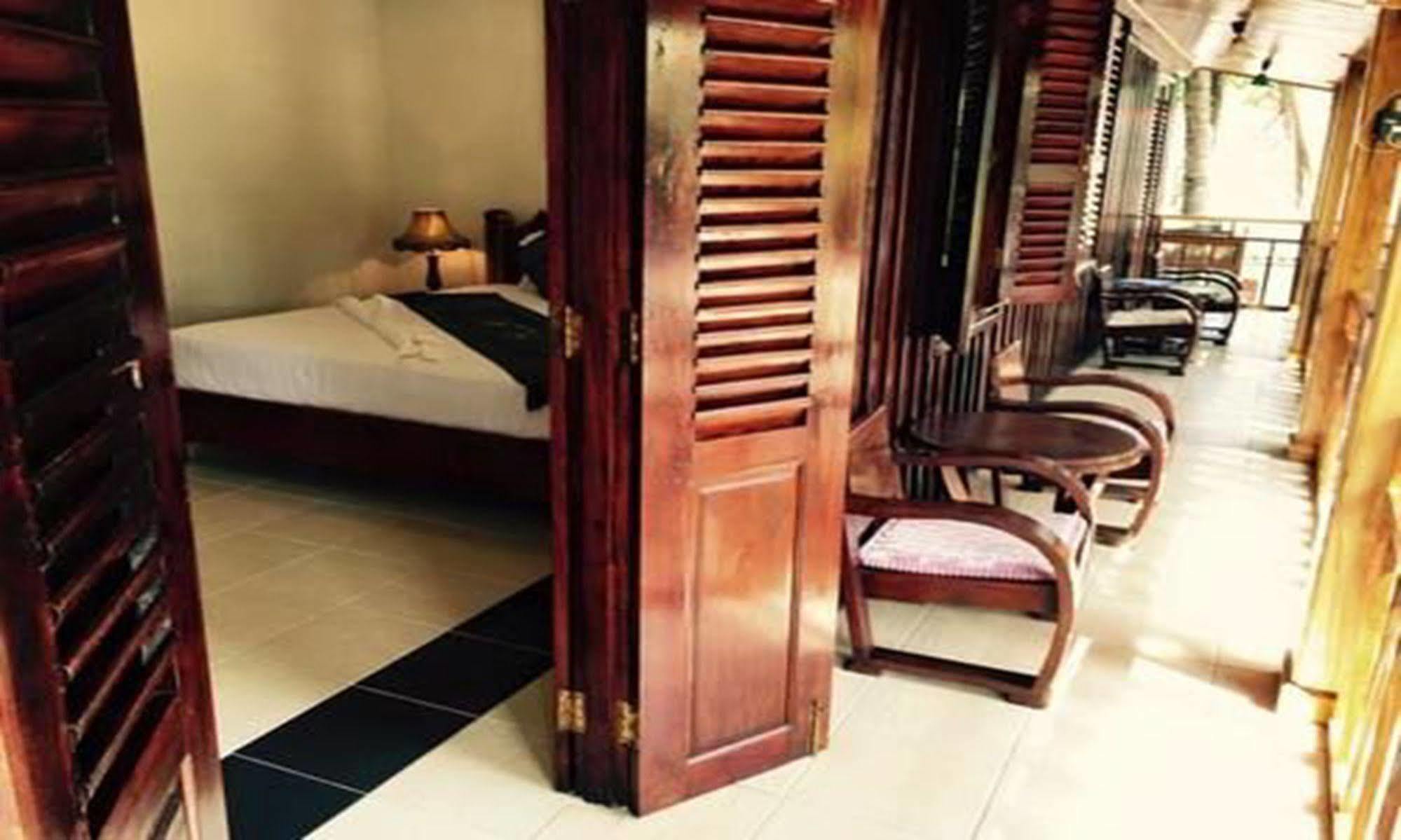 Luang Prabang Oasis Hotel Exterior photo